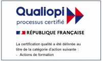 Logo Qualiopi blanc liseret bleu Logo Qualiopi blanc liseret bleu